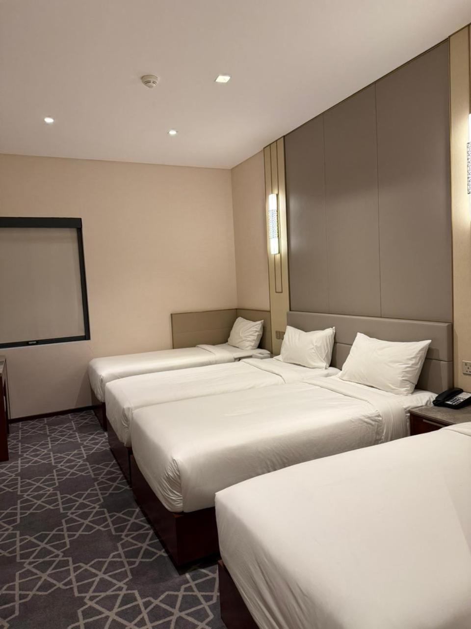 Diar Alkhalidiya Hotel Мека Екстериор снимка