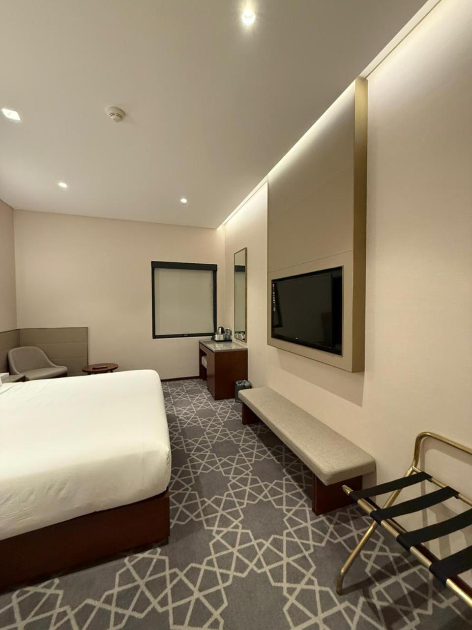 Diar Alkhalidiya Hotel Мека Екстериор снимка